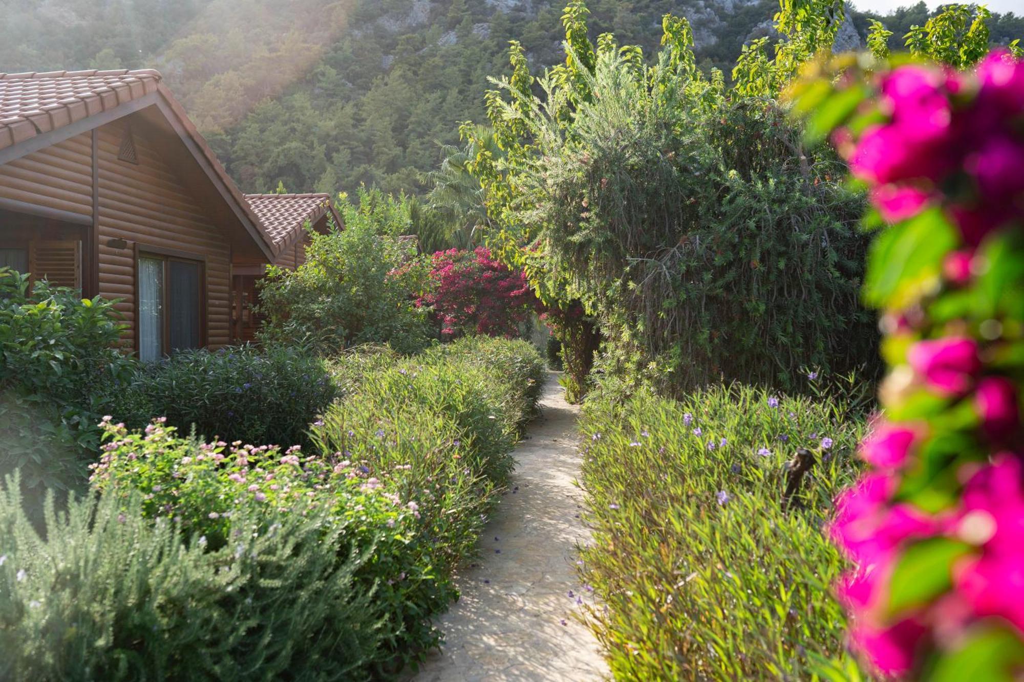 Leontopolis Apart Otel Çıralı Exterior foto